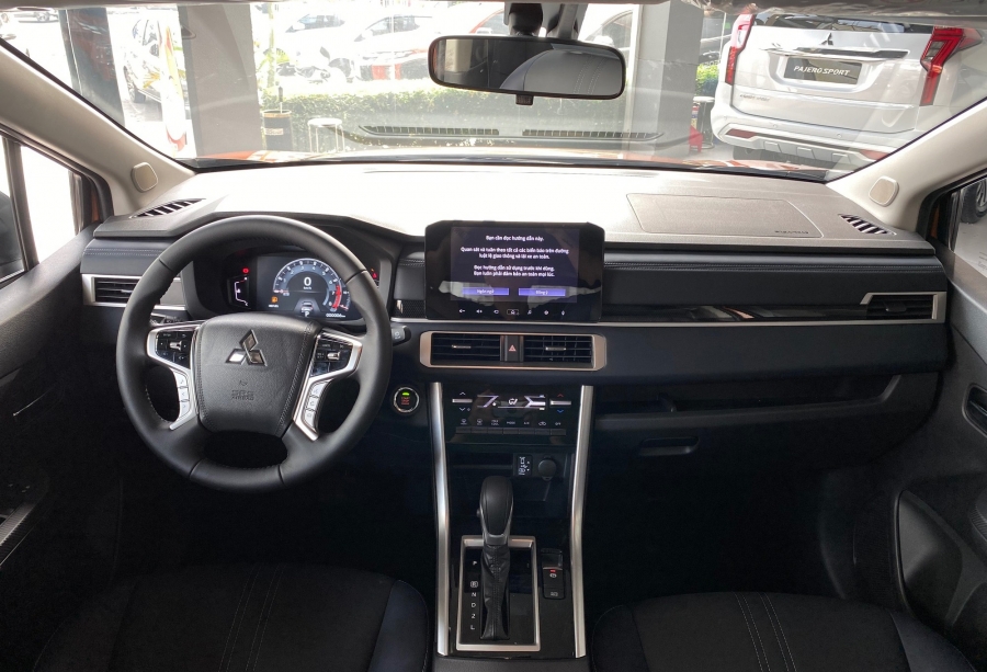 Mitsubishi Xpander Cross 2023: MPV vượt trội - tối ưu - toàn diện